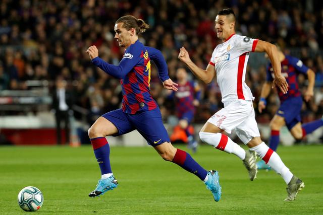 文班23分浓眉30+13詹姆斯18+5+8 马刺大胜湖人