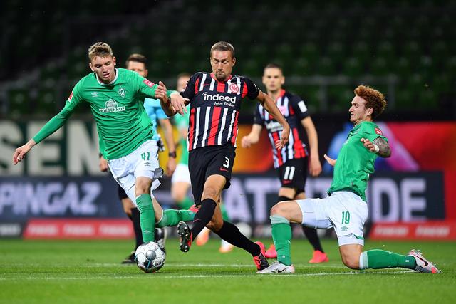 詹姆斯30分浓眉25+23 湖人力克掘金结束11连败